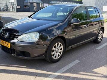 Volkswagen - Golf - 1.6 FSI Comfortline - Car beschikbaar voor biedingen