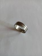 Bague en acier., Bijoux, Sacs & Beauté, Bagues, Enlèvement ou Envoi, Femme ou Homme, Fer ou Acier, Utilisé
