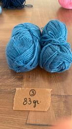 Breiwol 2 bollen totaal 83 gr. slechts 2 bollen beschikb 3€, Hobby en Vrije tijd, Breien en Haken, Ophalen, Zo goed als nieuw