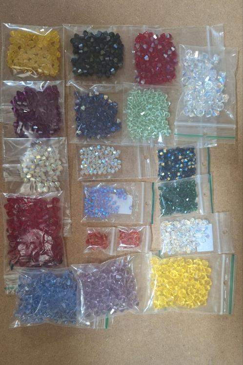 Swarovski xilion kralen in verschillende kleuren, Hobby & Loisirs créatifs, Fabrication de Perles & Bijoux, Comme neuf, Perle