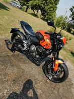 Triumph Trident 660 !!Uniek Totaalpakket!!, 660 cc, 3 cilinders, 12 t/m 35 kW, Naked bike