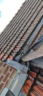 tuile hennuyere à emboît 2€/p. reste17p 0478.28.75.33, Bricolage & Construction, Pierre ou Argile, Enlèvement, Utilisé, Rouge