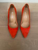 Christian Daniel 38.5 pompen, Pumps, Christian Daniel, Oranje, Gedragen