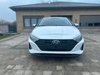 Hyundai i20 - 2021 - *1 JAAR GARANTIE*, Auto's, Hyundai, Voorwielaandrijving, Stof, 4 cilinders, Wit