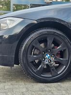 Sint niklaas, Auto's, Euro 5, Achterwielaandrijving, Zwart, Adaptieve lichten