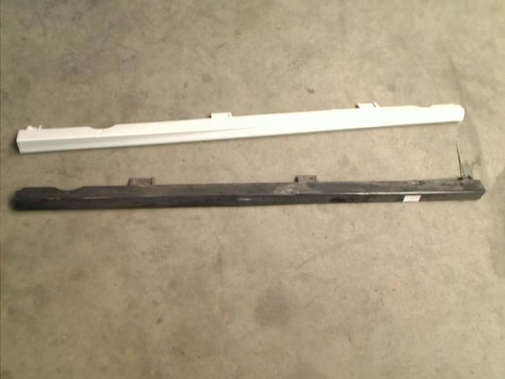 SIDESKIRT SET Volkswagen Golf VII (AUA) (01-2012/03-2021), Auto-onderdelen, Carrosserie, Volkswagen, Gebruikt