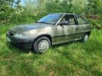 Opel astra prête à immatriculer !!!, Auto's, Voorwielaandrijving, Stof, 4 cilinders, Particulier