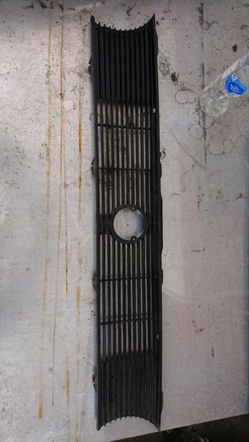 Volkswagen Golf Mk1 grille 