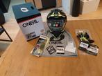 Cross helm + accesoires, Motoren, Offroadhelm, Ophalen of Verzenden, Dames, L