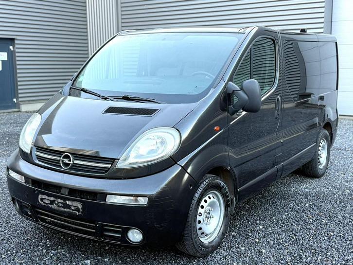 Opel ivaro 2.5DCI  Ketting Motor Euro4 Dubbel Cabine Gekeur, Autos, Camionnettes & Utilitaires, Entreprise, Attache-remorque, Opel