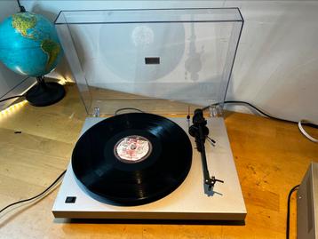 Pro-Ject debut 2 beschikbaar voor biedingen