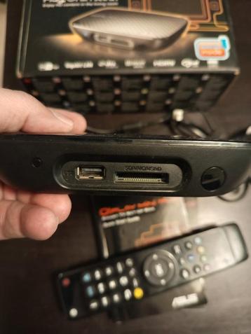 Lecteur multimédia Asus connecté  beschikbaar voor biedingen