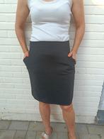 Rokje nice things Maat 38 polyester & elastaan, Vêtements | Femmes, Jupes, Taille 38/40 (M), Enlèvement ou Envoi, Au-dessus du genou