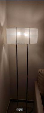 Staande lamp met twee gezandstraalde glazen, Ophalen