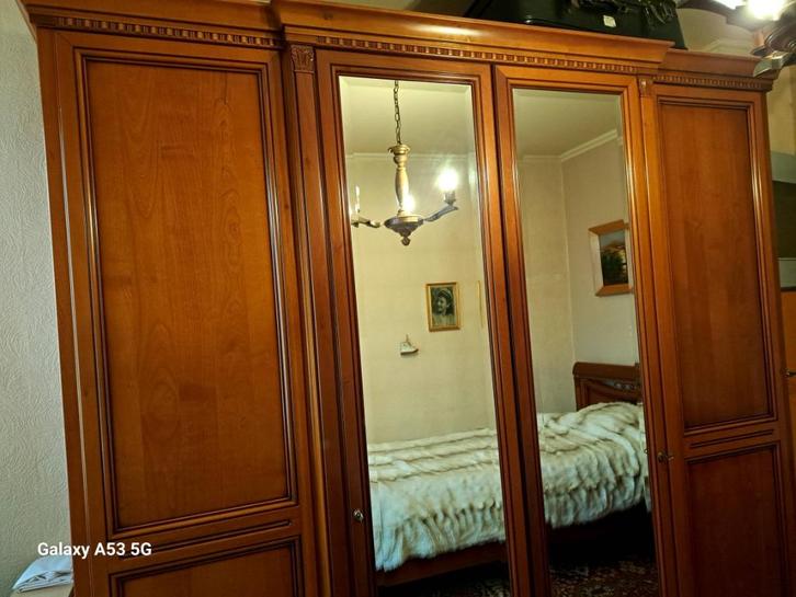 Chambre a coucher  en merisier impeccable, Huis en Inrichting, Slaapkamer | Complete slaapkamers, Zo goed als nieuw, Eenpersoons