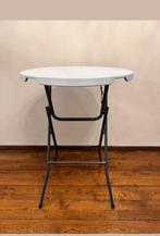 Plooibaar tafel plus 4 plooibaar krukken plus bekleding, Ophalen, Zo goed als nieuw