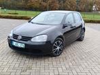 Golf/ benzine Euro 4/ 1.6Cc / 75 kw / verwarming zetel/, Auto's, 75 kW, Bedrijf, Golf, Euro 4