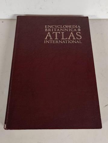International atlas - Encyclopedia Britannica, Livres, Encyclopédies, Enlèvement ou Envoi, Utilisé