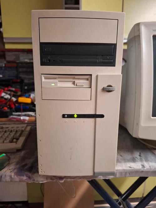 Ordinateur Windows 95 et Windows 97, Computers en Software, Vintage Computers, Ophalen of Verzenden