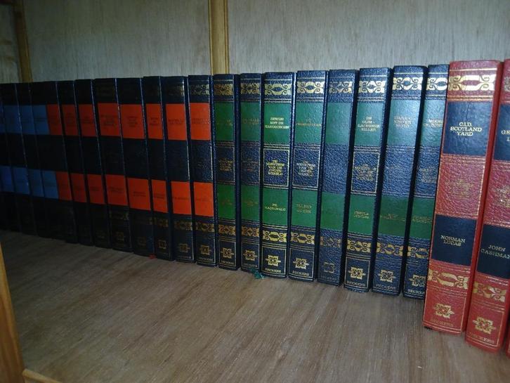 Volledige Collectie – De Meesters van de Onderwereld, Boeken, Romans, Zo goed als nieuw, België, Ophalen of Verzenden