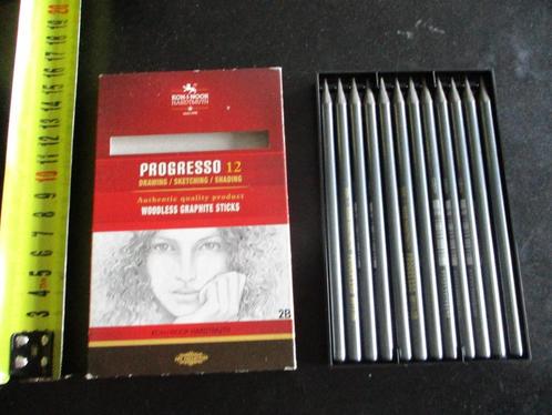 KOH-I-NOOR Progresso 2B Woodless Graphite Pencil nieuw, Hobby en Vrije tijd, Tekenen, Nieuw, Potlood of Stift, Ophalen of Verzenden