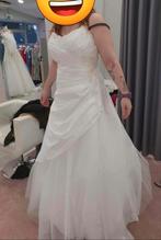 Robe de mariée NEUVE Ivoir, Vêtements | Femmes, Vêtements de mariage & Accessoires de mariage, Robe de mariée