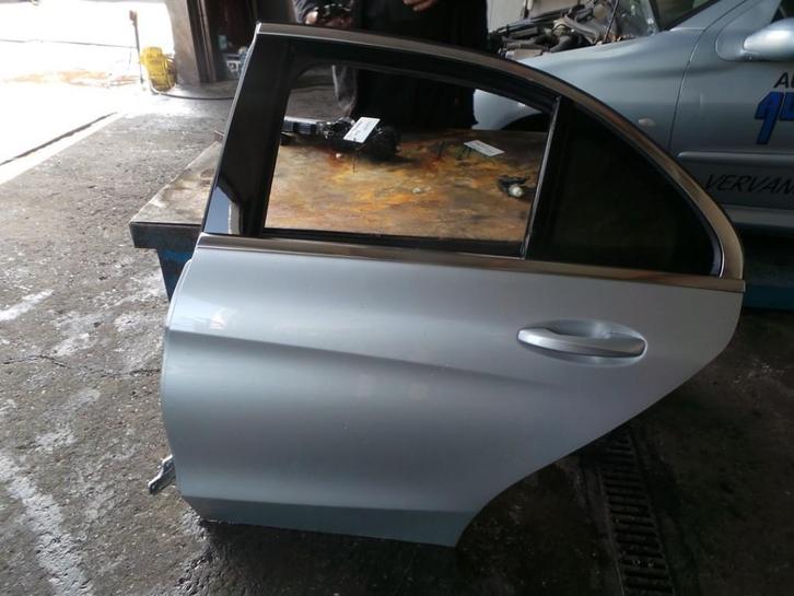 PORTIER LINKS ACHTER Mercedes-Benz C (W205) (A2057300105), Auto-onderdelen, Carrosserie, Deur, Mercedes-Benz, Achter, Links, Gebruikt