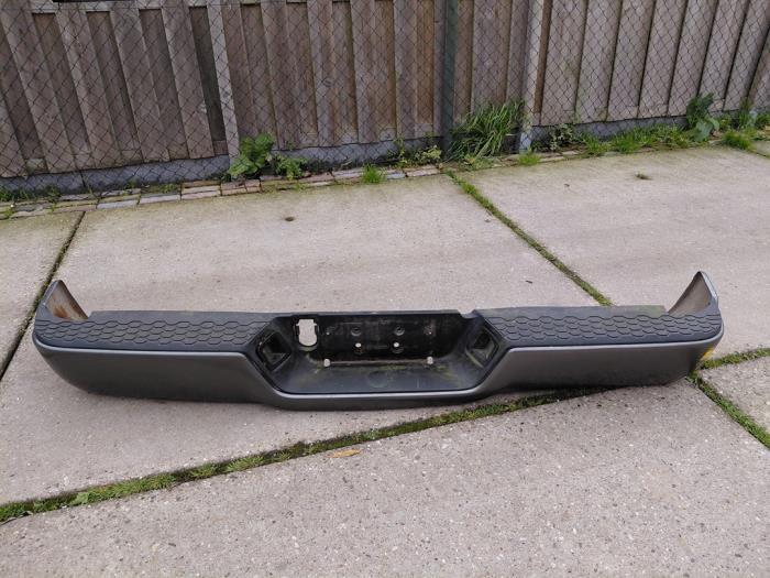Achterbumper van een Dodge RAM, Auto-onderdelen, Carrosserie, Bumper, Dodge, Gebruikt, 3 maanden garantie