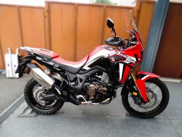 africa twin 1000cm3 DCT boite auto  2016 garantie 1.2.3ans beschikbaar voor biedingen