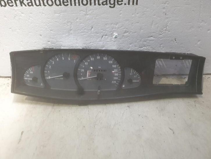 COCKPIT Opel Omega B (25 / 26 / 27) (09-228-408aa), Auto-onderdelen, Dashboard en Schakelaars, Opel, Gebruikt