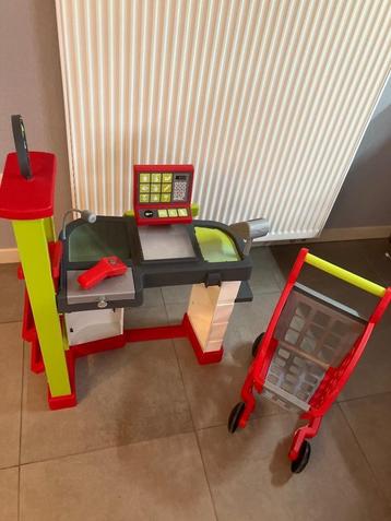 Speelgoed winkeltje en kar beschikbaar voor biedingen