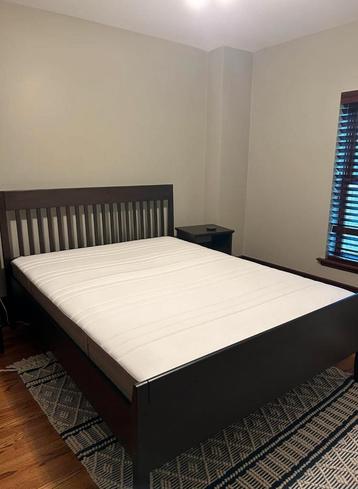 Idanas 160x200cm Ikea bruin houten bed met boxsprings beschikbaar voor biedingen