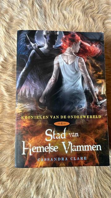 Cassandra Clare - Stad van hemelse vlammen beschikbaar voor biedingen