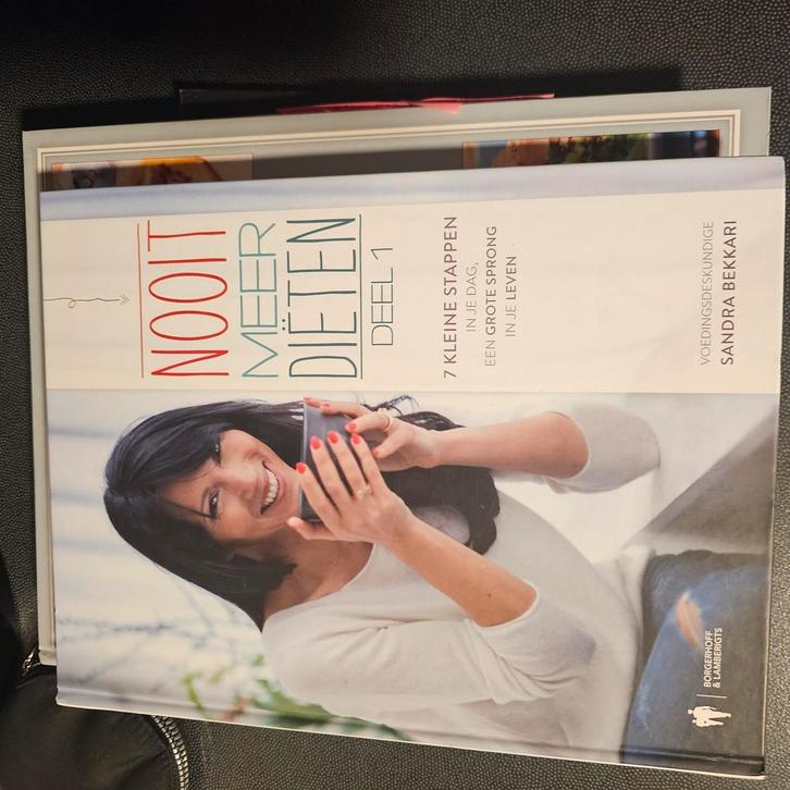 Sandra Bekkari - Nooit meer diëten, Boeken, Kookboeken, Zo goed als nieuw, Ophalen of Verzenden