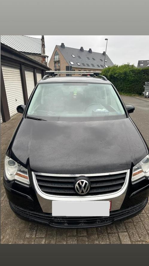 Volkswagen Touran 1.9 2007 EXPORT, Auto's, Vrachtwagens, Particulier, Diesel, Euro 4, 5 deurs, Handgeschakeld, Zwart, Zwart, Leder