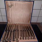 Heel oude messen van Tilquin . In origineel bakje . Bieden !, Ophalen of Verzenden