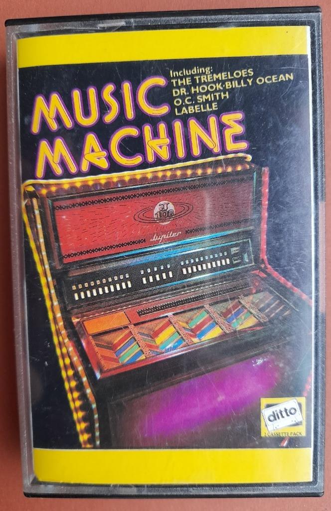 K7 disco Music Machine, Enlèvement ou Envoi, Originale, Avec boîte de rangement, étagère ou coffret, Comme neuf