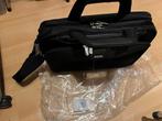 NIEUW in verpakking TARGUS draagtas laptop met extra vakken, Ophalen, Nieuw