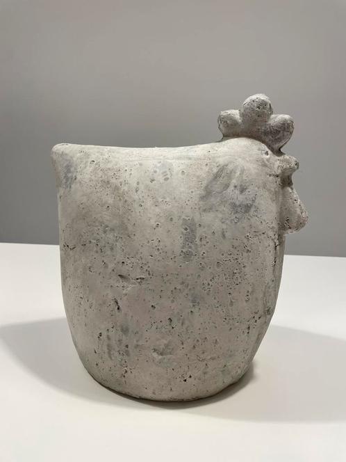 Decoratieve kip in steen/cement (betonlook), Huis en Inrichting, Woonaccessoires | Overige, Zo goed als nieuw, Ophalen of Verzenden