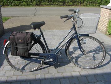 Damesfiets 28 inch beschikbaar voor biedingen