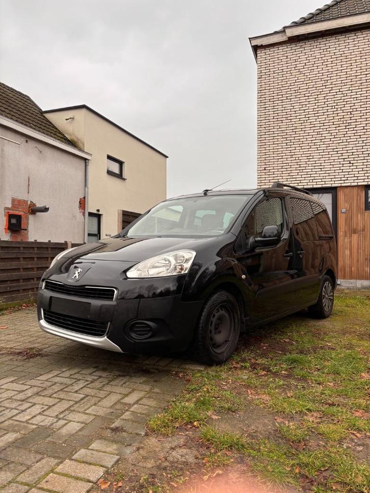 Peugeut Partner Teepee 1. 6 EHDi, Auto's, Peugeot, Particulier, Partner, Schuifdeur, Trekhaak, Diesel, Euro 5, Monovolume, 5 deurs
