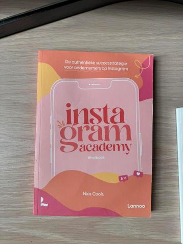 Nies Cools - Académie Instagram, Enlèvement ou Envoi, Comme neuf, Nies Cools