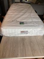 Amper gebruikte eenpersoonsmatras., Maison & Meubles, Chambre à coucher | Matelas & Sommiers, Enlèvement ou Envoi, Comme neuf