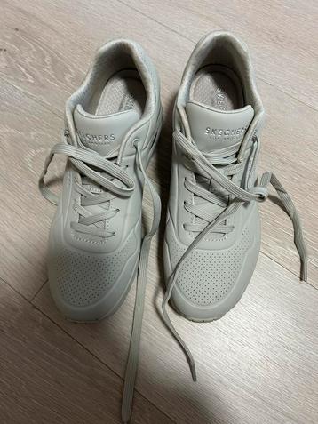 Skechers, Skechers, Beige, Nieuw, Ophalen of Verzenden