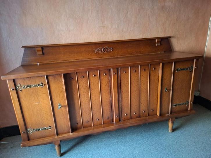 Houten lange kast en/of vitrinekast, Antiek en Kunst, Antiek | Meubels | Tafels, Ophalen