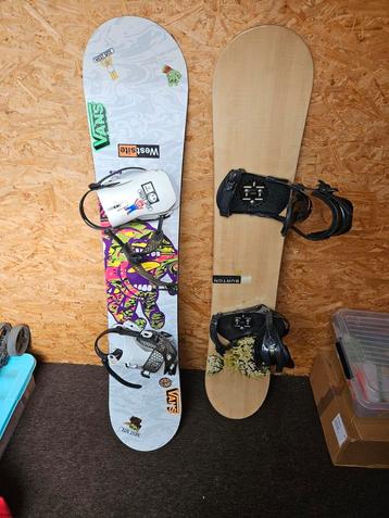 Snowboards te koop beschikbaar voor biedingen