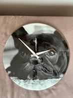 Horloge bouledogue français, Enlèvement