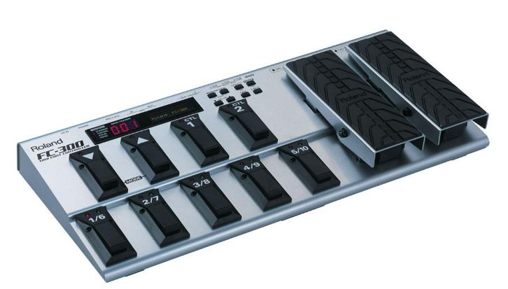 Roland FC-300 Midi Foot Controler, Muziek en Instrumenten, Midi-apparatuur, Zo goed als nieuw, Ophalen