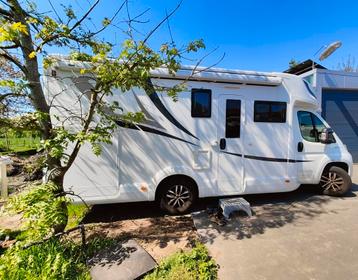 MC Louis Sovereign 460, semi integraal, 6,990 m, manueel., Caravans en Kamperen, Diesel, Particulier, 6 tot 7 meter, Half-integraal