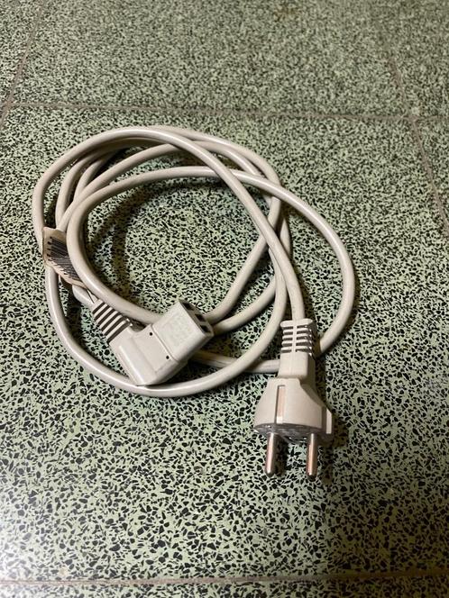 Câble d'alimentation gris connecteur CEE 7/7 Schuko & C13 (2, Informatique & Logiciels, Pc & Câble réseau, Utilisé, Enlèvement